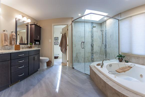 bathroom-tub-shower-glass